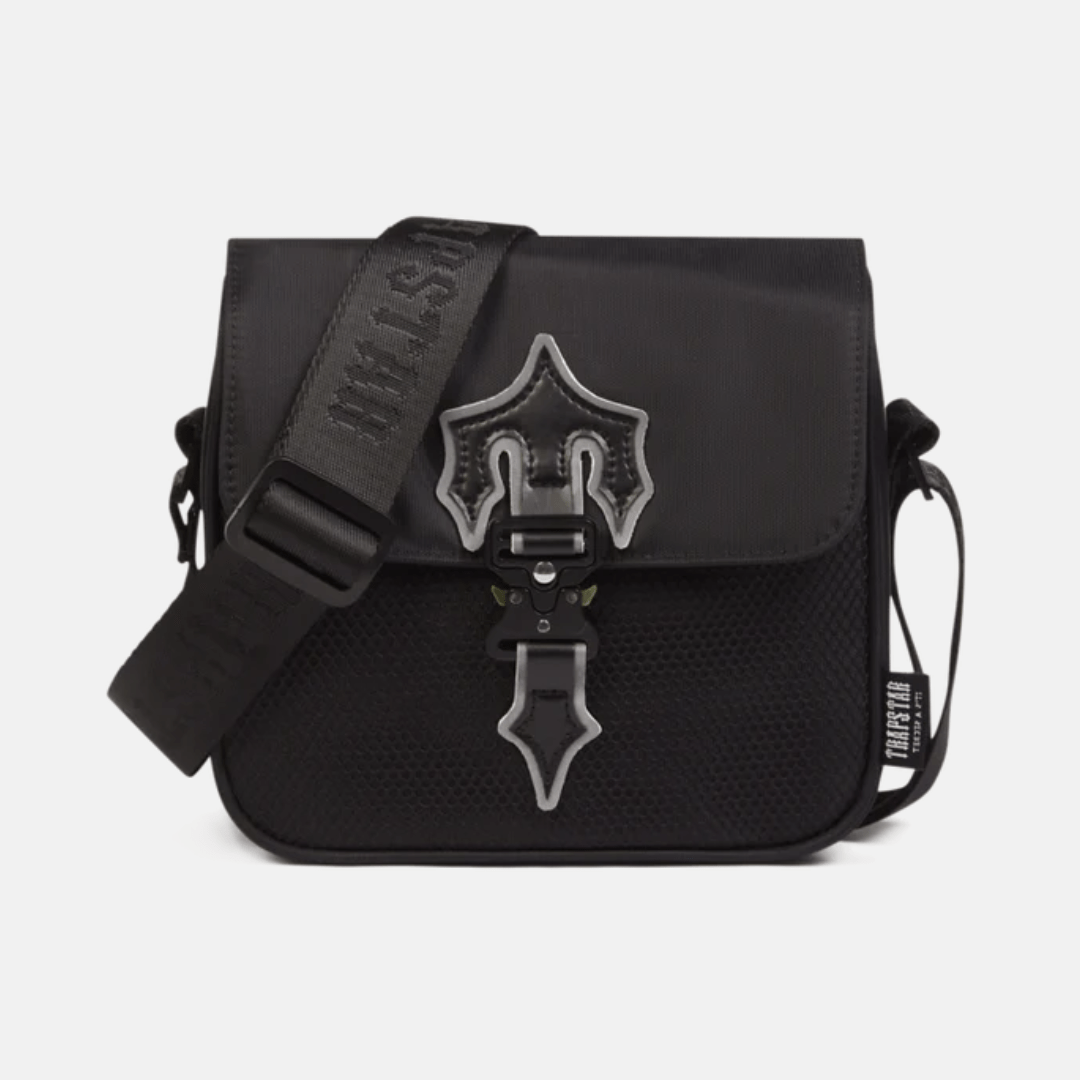 Trapstar Messenger Bag 1.0 - Black/Reflective - No Sauce The Plug