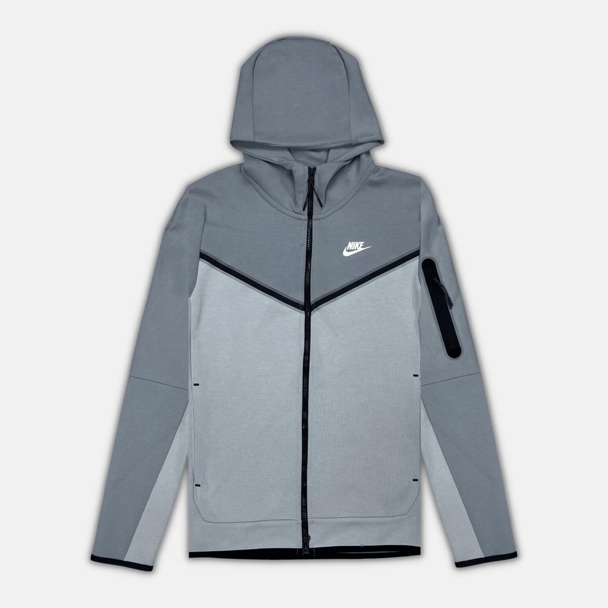 Grey nike tech fleece small sale